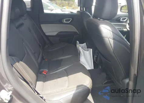 2024 Jeep Compass Limited 4X4 z USA, uszkodzony, nr VIN 3C4NJDCN2RT129133